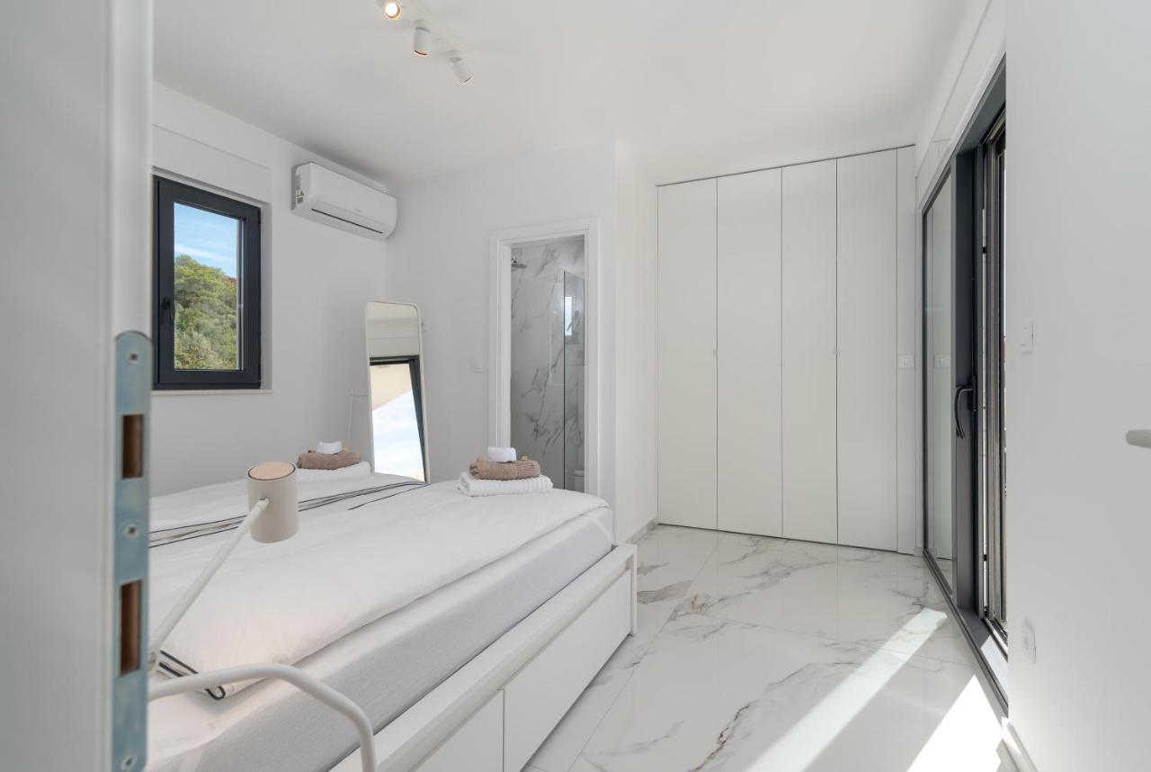 Lavender Tree - Luxury Apartments Trogir Eksteriør billede