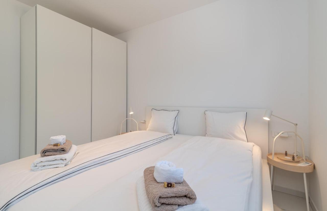 Lavender Tree - Luxury Apartments Trogir Eksteriør billede