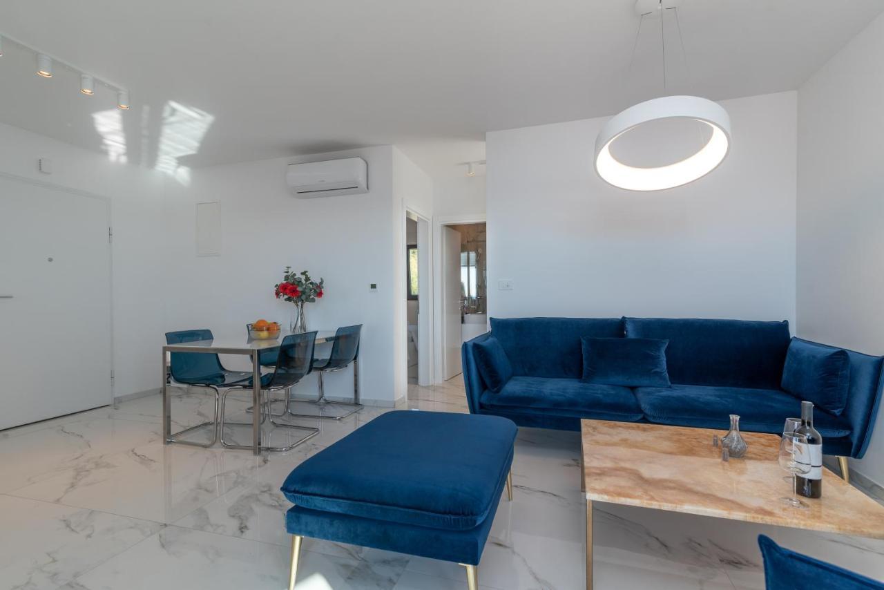 Lavender Tree - Luxury Apartments Trogir Eksteriør billede